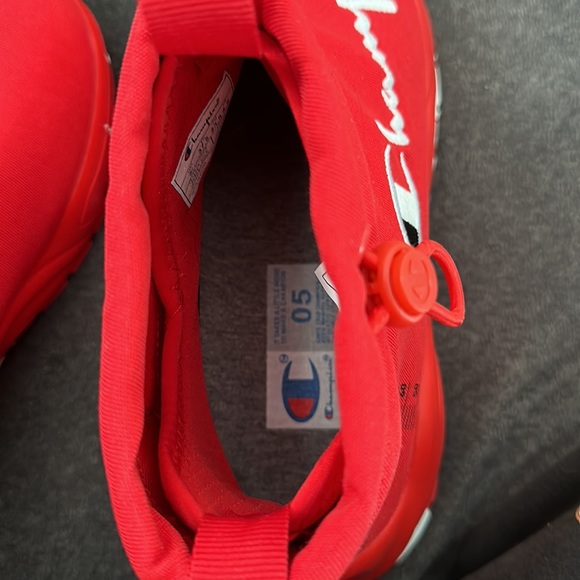 Brand new with tags. Champion - Picture 5 of 6